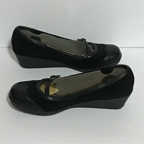 NWOT Skeckers Mary Jane Size 9.5 Black Wedge Shoes with Buckle Detail - Picture 5 of 7